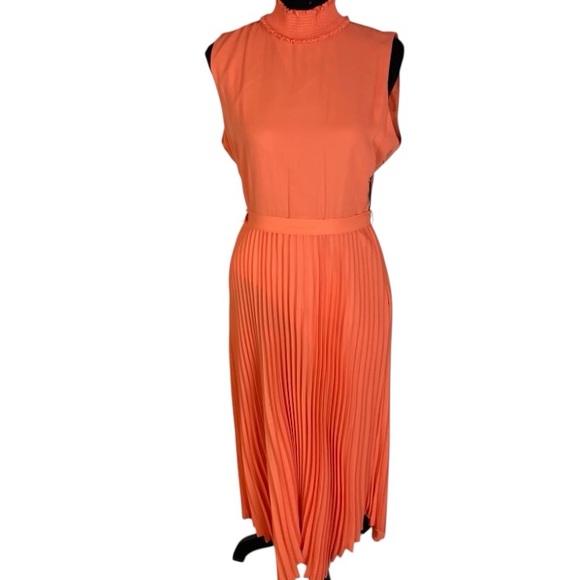 #170 NANETTE LEPORE Pleated Dress - Picture 1 of 16